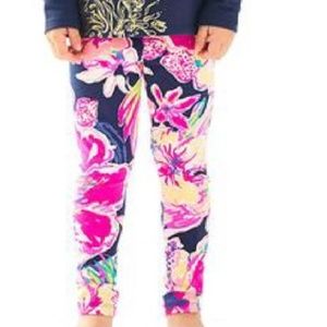 *Sold*Girl Large Lilly Pulitzer leggings